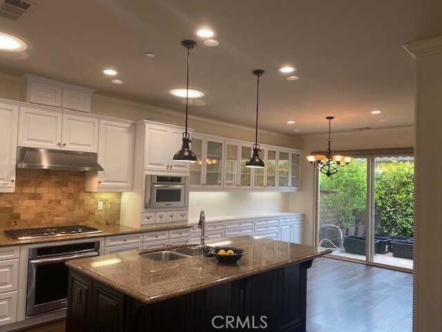 Building Photo - 29 Galan St