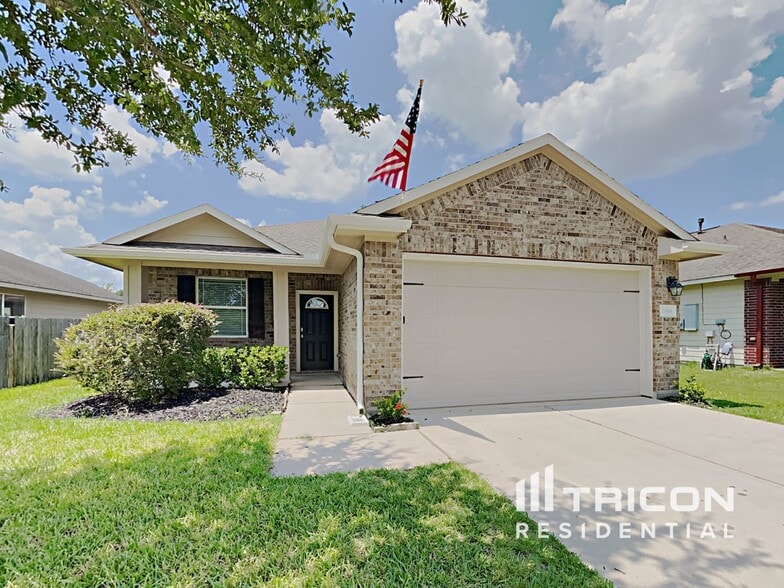 Building Photo - 21566 Alexa Forest Dr