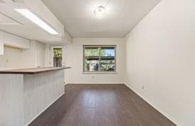 Building Photo - 8235 Summer Side Dr