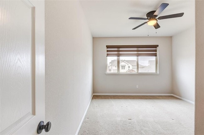 Building Photo - 2916 Zelma Dr