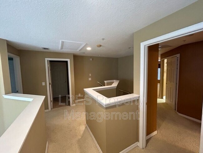 Building Photo - 314 Canyon Stone Cir