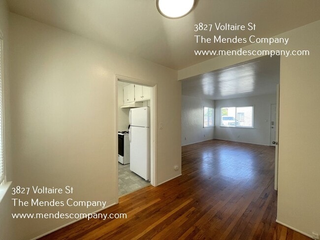 Building Photo - 3827 Voltaire St