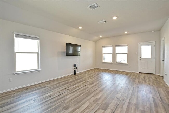 Building Photo - 508 Wyatt Wy