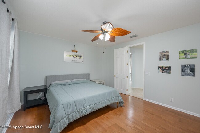 Building Photo - 2842 Glenridge Cir