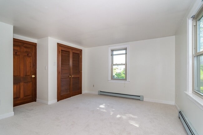 Building Photo - 78 Wood Ave