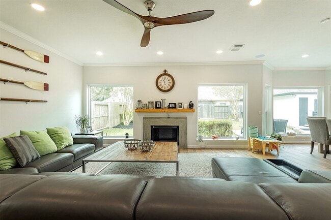 Building Photo - 13122 Dogwood Glen Ct