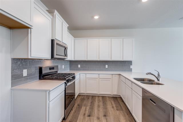 Building Photo - 2708 Gladewater Rd