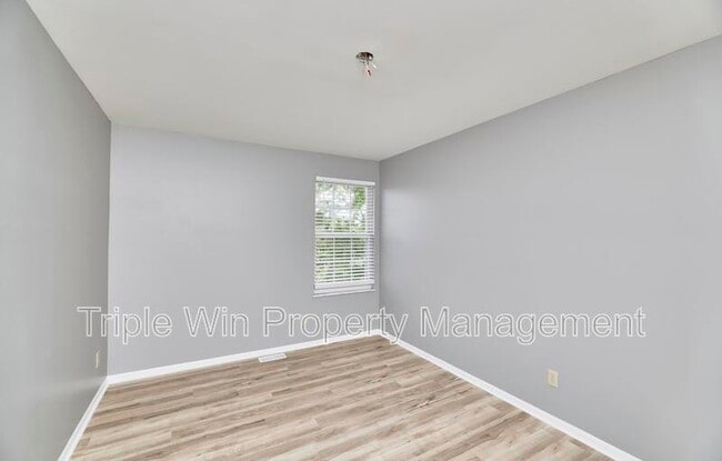 Building Photo - 4310 Castle Rock Ct