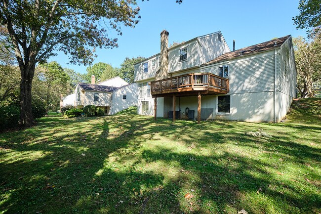 Building Photo - 9124 Orchard Brook Dr