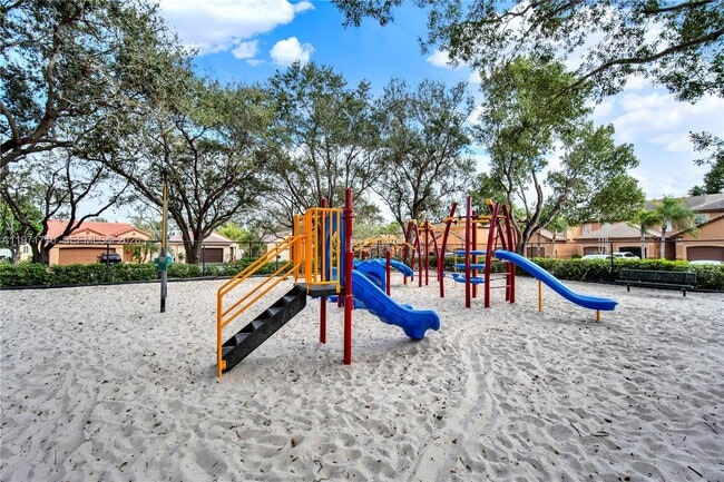 Building Photo - 1516 Veracruz Ln