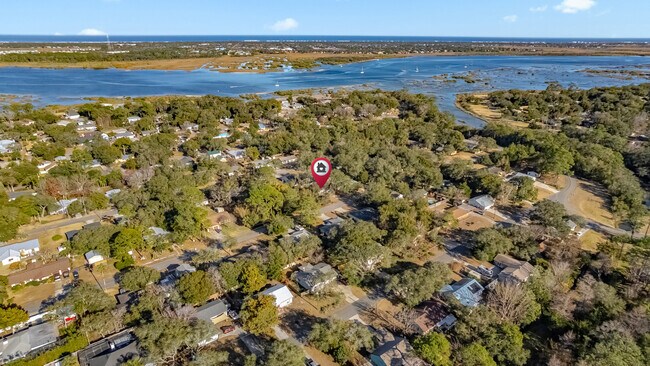 Building Photo - 229 Bonita Rd