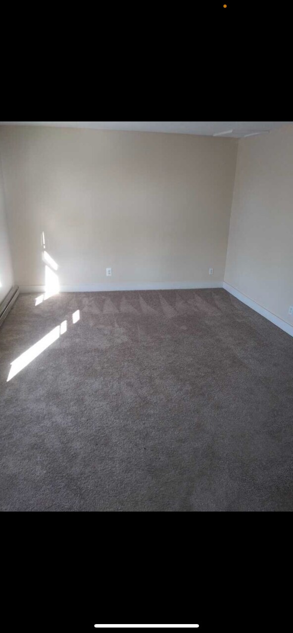 Building Photo - jon rickey