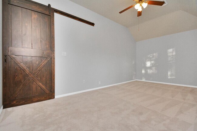 Building Photo - 20210 Black Canyon Dr