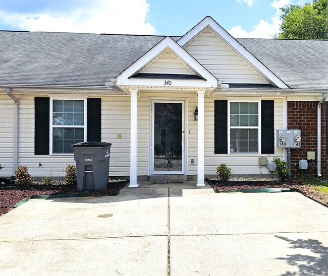 Primary Photo - 340 Greendale Pl