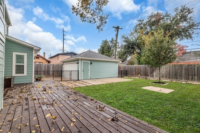 Building Photo - 2611 Ruth St