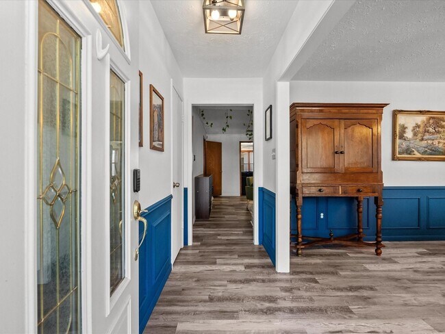 Building Photo - 11322 Sagewillow Ln