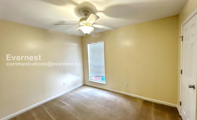 Building Photo - 3930 Caylan Cove