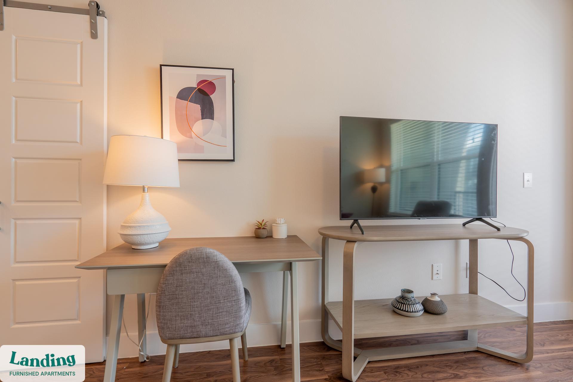 Building Photo - 15950 Chase Hill Blvd