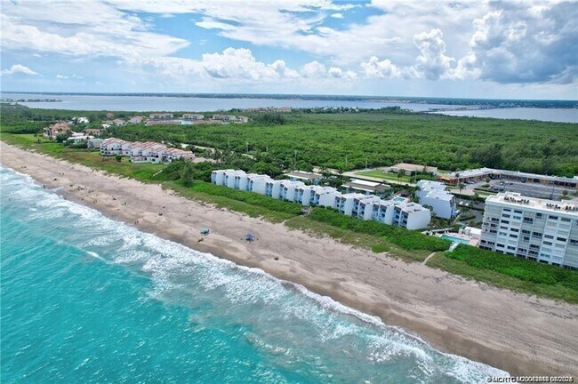 Building Photo - 11000 S Ocean Dr