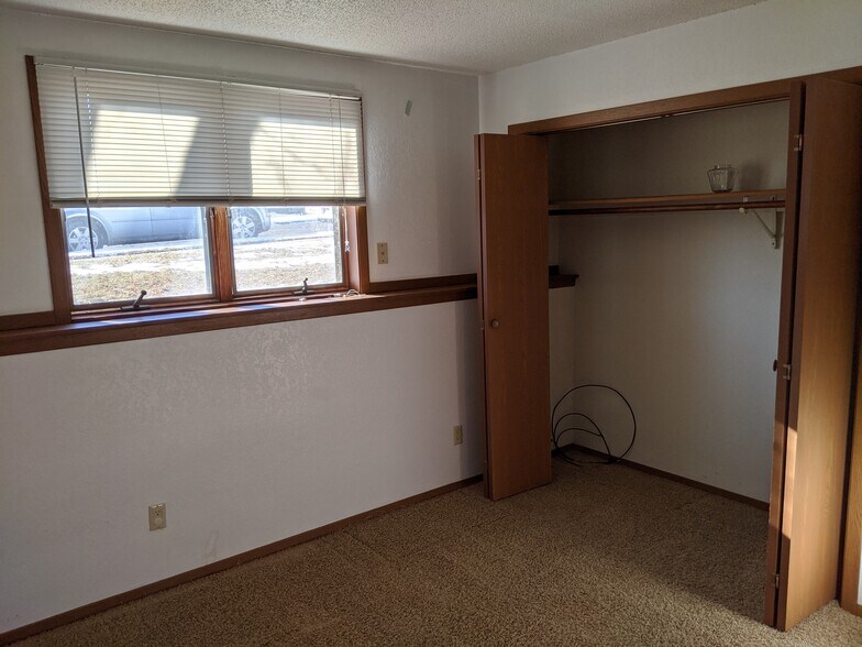 Building Photo - 4731 S Baha Ave