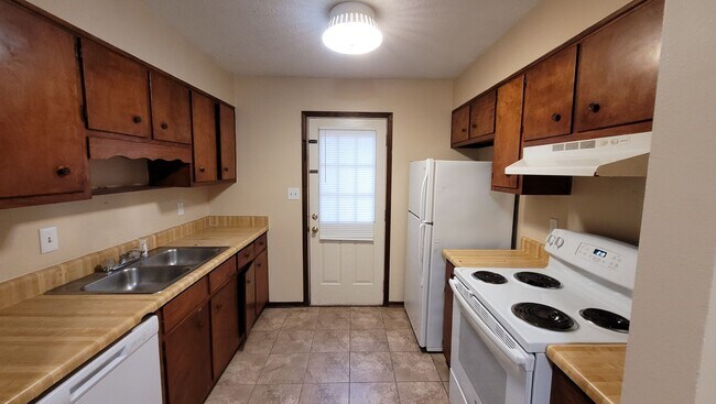 Building Photo - 10844 US-98
