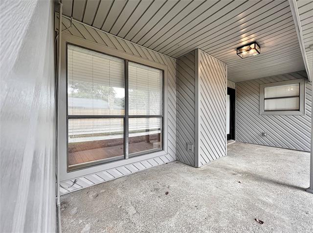 Building Photo - 2 Redford Ct