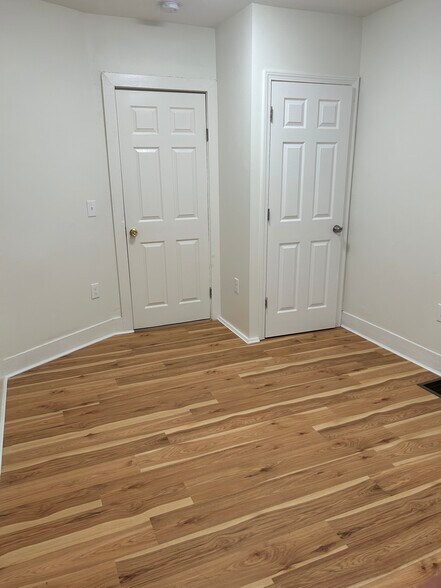 Bedroom 3 - 27 Alston St