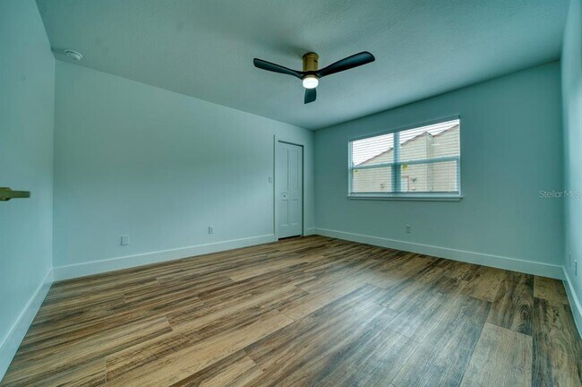 Building Photo - 1542 Sugarwood Cir