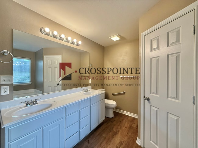 Building Photo - Tour Today! 4 Bedroom 2 Bathroom Home in Lindale!