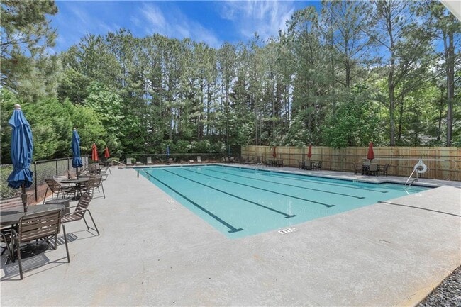 Building Photo - 3208 Juniper Dr