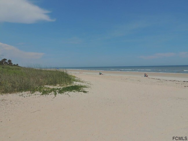 Building Photo - 13 Broadmore Cir