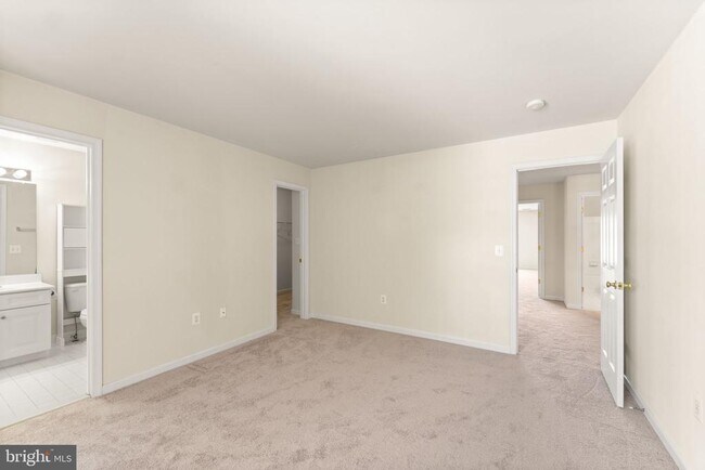 Building Photo - 8309 Double Eagle St