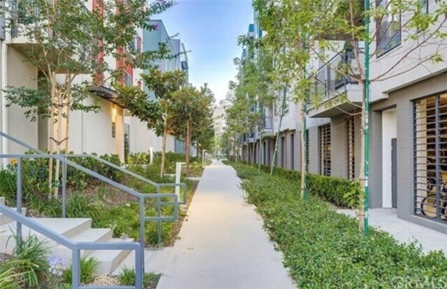 Building Photo - 1222 Nolita