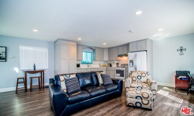 Building Photo - 3504 Eagle St