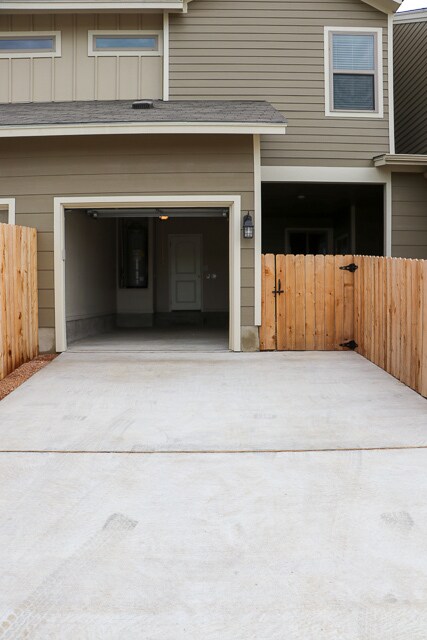 Building Photo - 744 Westfield Blvd