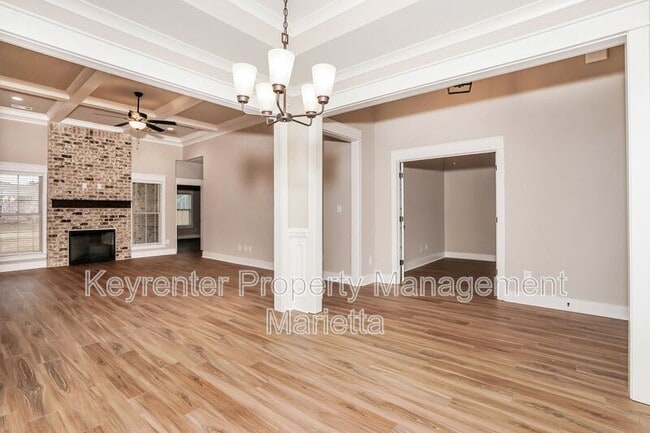 Building Photo - 205 Emberwood Way