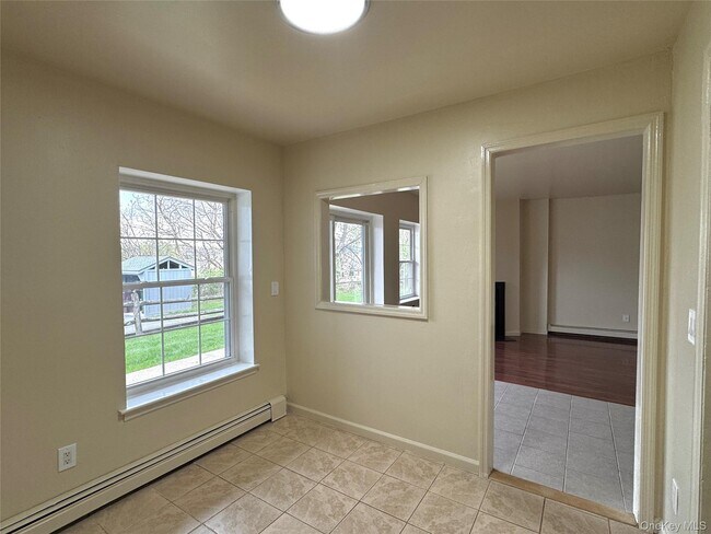 Building Photo - 5 Lexington Hills Rd