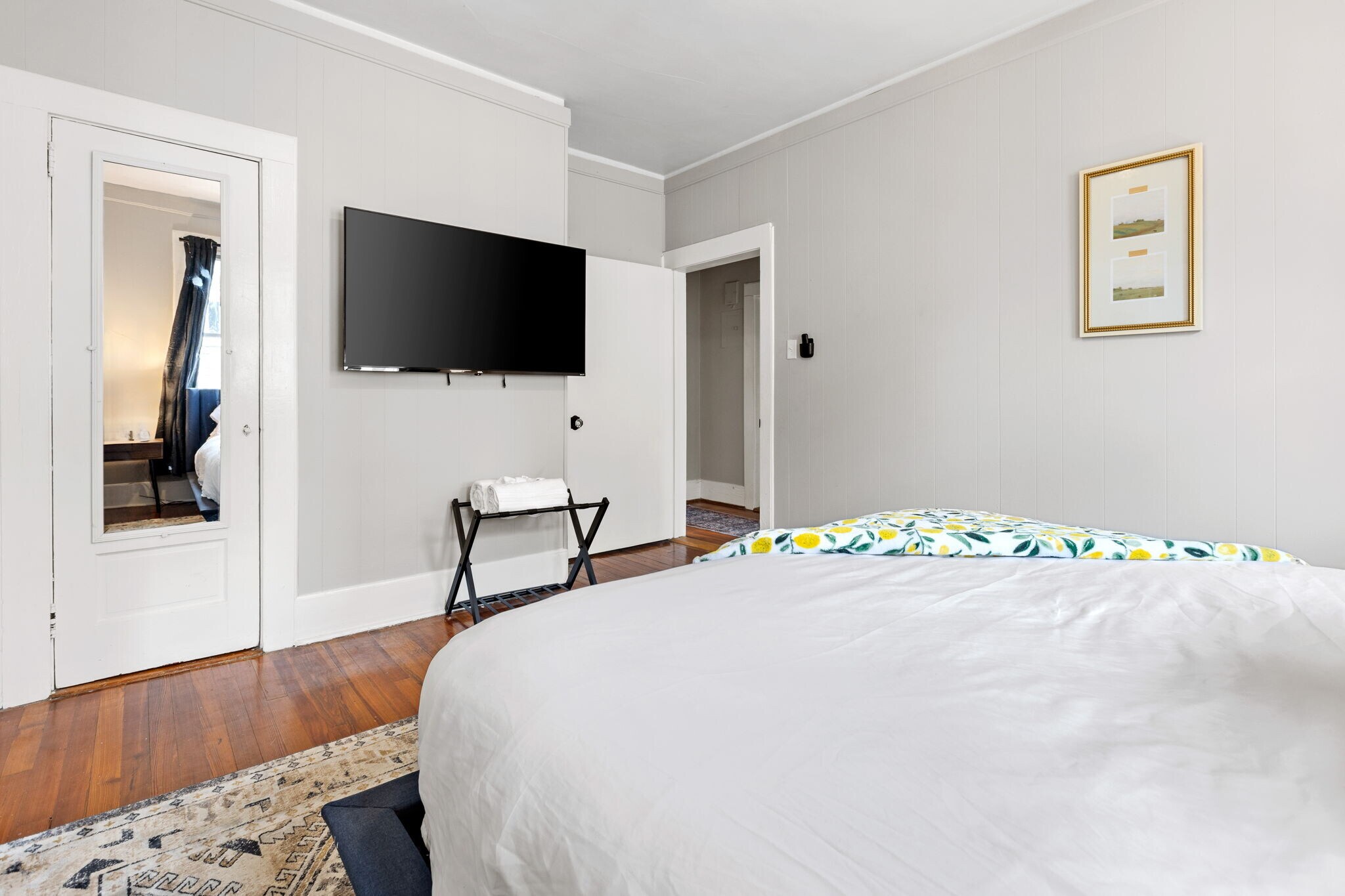 Building Photo - 2214 Wallace St