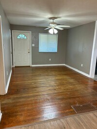 Building Photo - 1641 Woodburn St