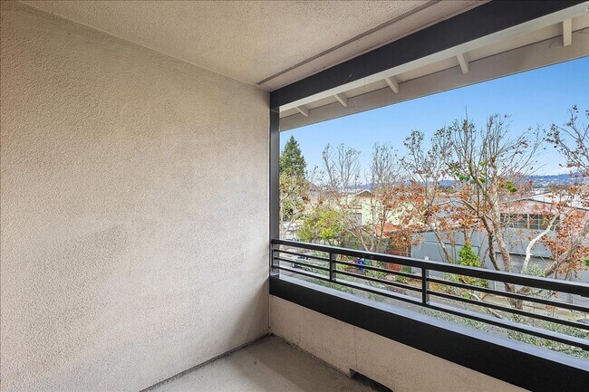 Building Photo - 2921 Glascock St