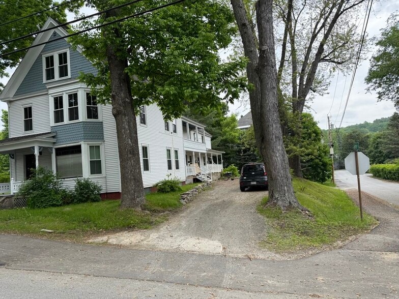 Building Photo - 41 Knapp St