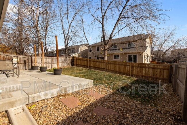 Building Photo - 9328 Garfield Way