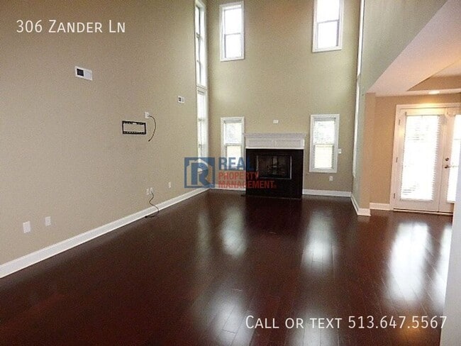 Building Photo - 306 Zander Ln