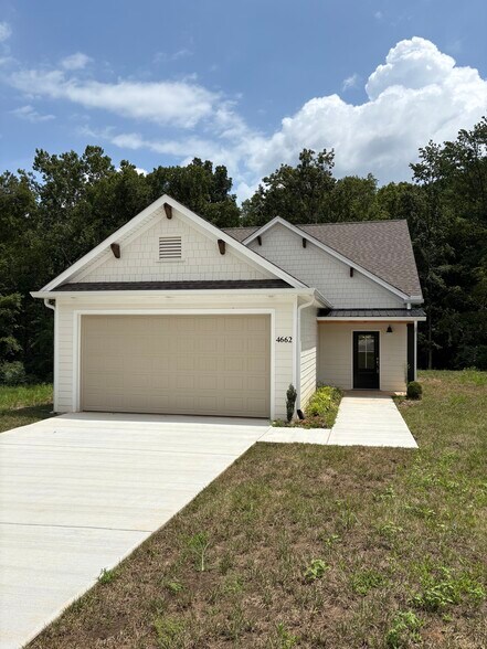 Building Photo - 4662 Heiskell Dr
