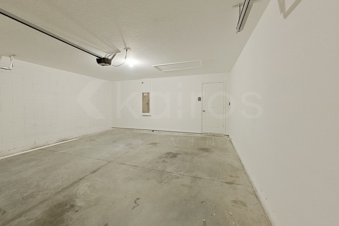 Building Photo - 20 Reindeer Ln