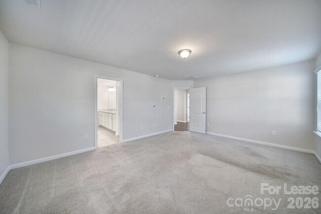 Building Photo - 14611 Murfield Ct