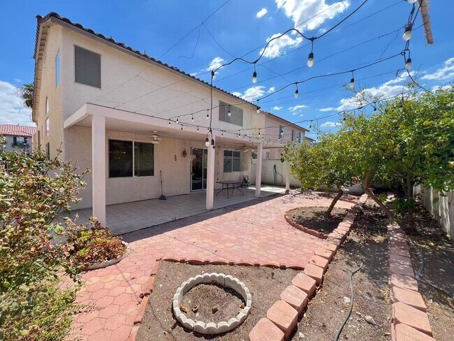 Building Photo - 8480 Garnet Peak Ct