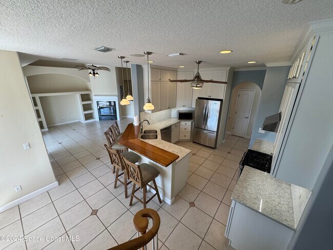 Building Photo - 1507 Auburn Lakes Dr