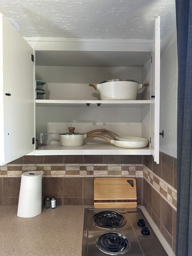 Building Photo - Cottage on Elm Creek;  fully furnished, all bills paid!