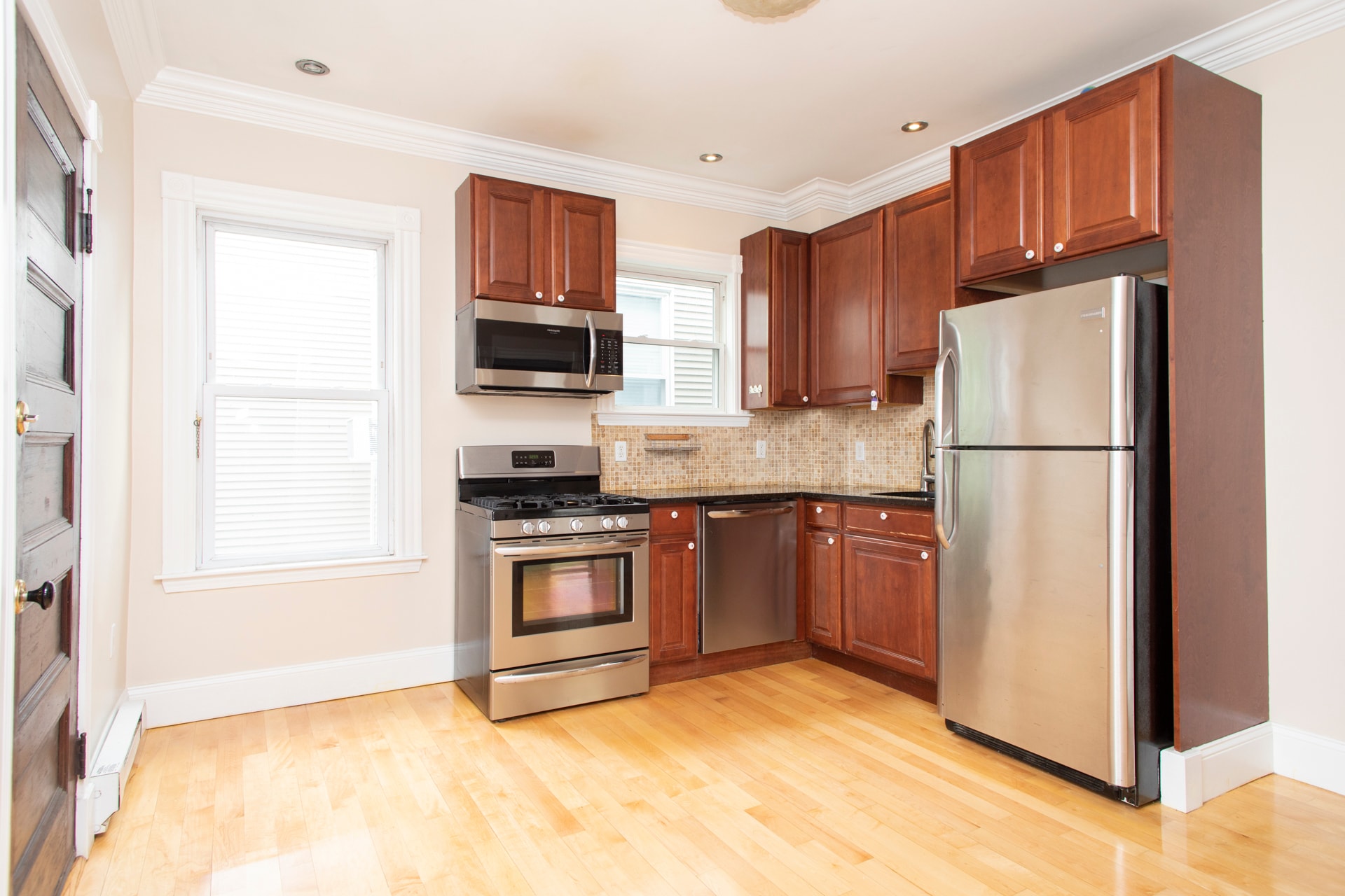 Kitchen - 17 Bellflower St